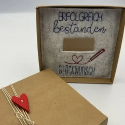 Hot Geldgeschenk, zur bestandenen Prüfung   Schriftfarbe BLAU Kinder Danksagungskarten