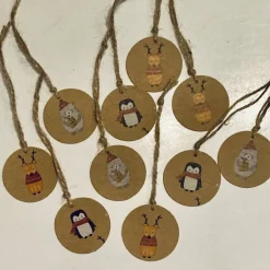 Best Geschenkanhänger Wintermotive – 10er Set, Natur, 4,5cm, Juteband, 3 Motive Geschenkeanhänger