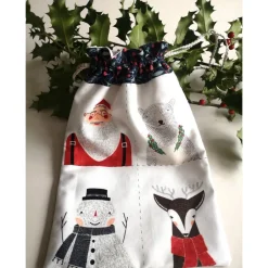 New Geschenkebeutel Weihnachten Nr.4 aus Baumwolle Patchworkstoff mit weihnachtlichen Motiven, 20x30cm, wiederverwendbar Säckchen & Beutel