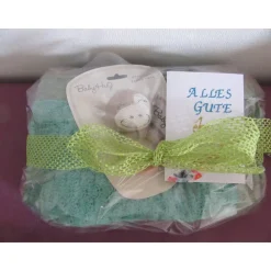 Geschenkset - Babydecke mit Spielzeug und Karte Geschenke