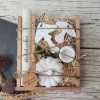 Herbst|Lieblingsstück Geschenkset "Herbstzauber" in einer Holzbox ~ Stabkerze mit Kerzenständer ~ Deko Kürbis ~ Pilze