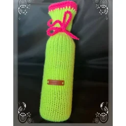 Gestrickte Socke als Verpackung für Flaschen Geschenkverpackungen