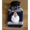 Clearance Gestrickter Wärmflaschenbezug (dunkelblau-silbergrau) mit Wichtel-Motiv (rosa-weiß-silbergrau) ink. Wärmflasche Weihnachtsdeko