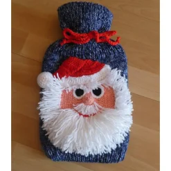 Outlet Gestrickter Wärmflaschenbezug - Motiv Weihnachtsmann- inkl. Wärmflasche Weihnachtsaccessoires