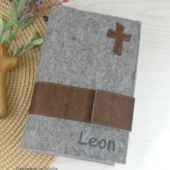 Best Gotteslobhülle Filz grau personalisiert – Bibelhülle mit Kork, Geschenk zur Konfirmation & Erstkommunion Gastgeschenke