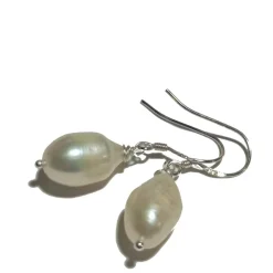 Brautschmuck|kunstpause Große Perlenohrringe Barockperlen weiß handgemacht an 925er Silber Tropfenohrringe Geschenk