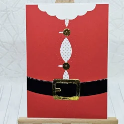 Discount Handgefertigte Weihnachtskarte „Santa’s Outfit“ – festliche Karte mit Golddetails aus Effektpapieren Weihnachtskarten