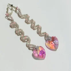Brautschmuck|kunstpause Handgemachte rosa Herz Ohrringe mit Spiralperle an 925er Silber – Funkelnder Boho Brautschmuck