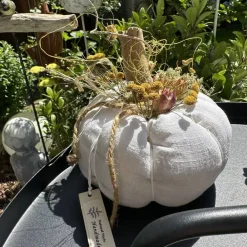 Outlet Handgemachter Kürbis aus antikem Leinen rohweiß/grau mit Stauben, Treibholz & Seeseil – Landhausdeko Ø17cm Herbst