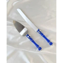 Hochzeitsaccessoires Hochzeitsgläser Sektgläser Hochzeitskerzen Brautaccessoires mit Namen Tortenmesser Tortenheber blau Hochzeitsdeko