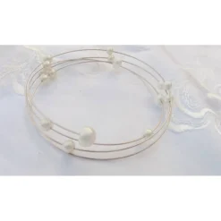 New Hochzeitsarmband Spiralarmband memory wire 3 Reihen Perlen Armreif weisse Süsswasserperlen Brautschmuck beste Freundin Brautarmreif Brautschmuck
