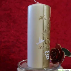 Hochzeitsalben|Kreativatelier A & V Hochzeitskerze Champagner mit Perlstreifen, Tauben und Eheringen, personalisierbar, ideal als Hochzeitsgeschenk