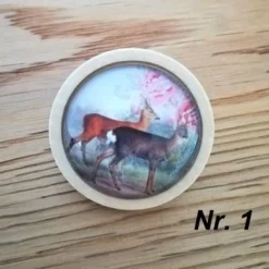 Best Holzbrosche mit Trachtenmotiv "Hirsch", 6 Motive zur Wahl Trachtenschmuck