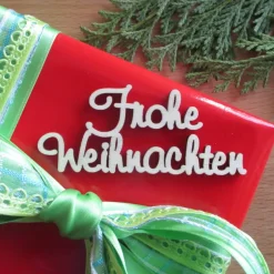 Discount Holz-"Frohe Weihnachten"-Schriftzug klein Geschenkeanhänger