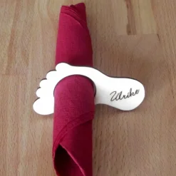 Discount Holz-Serviettenring Füßchen zu Taufe oder Kommunion / Konfirmation Taufschmuck