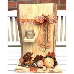 Herbst|Strandgutlädchen Holzstele, Holzsäule, Herbstdeko, Igel mit Kürbissen, Schwartenbrett