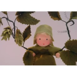 Herbst|Katjas Blumenkinder Hopfen Mädchen - Blumenkind - Jahreszeitentisch - Waldorf Art - Art.Nr. HE19