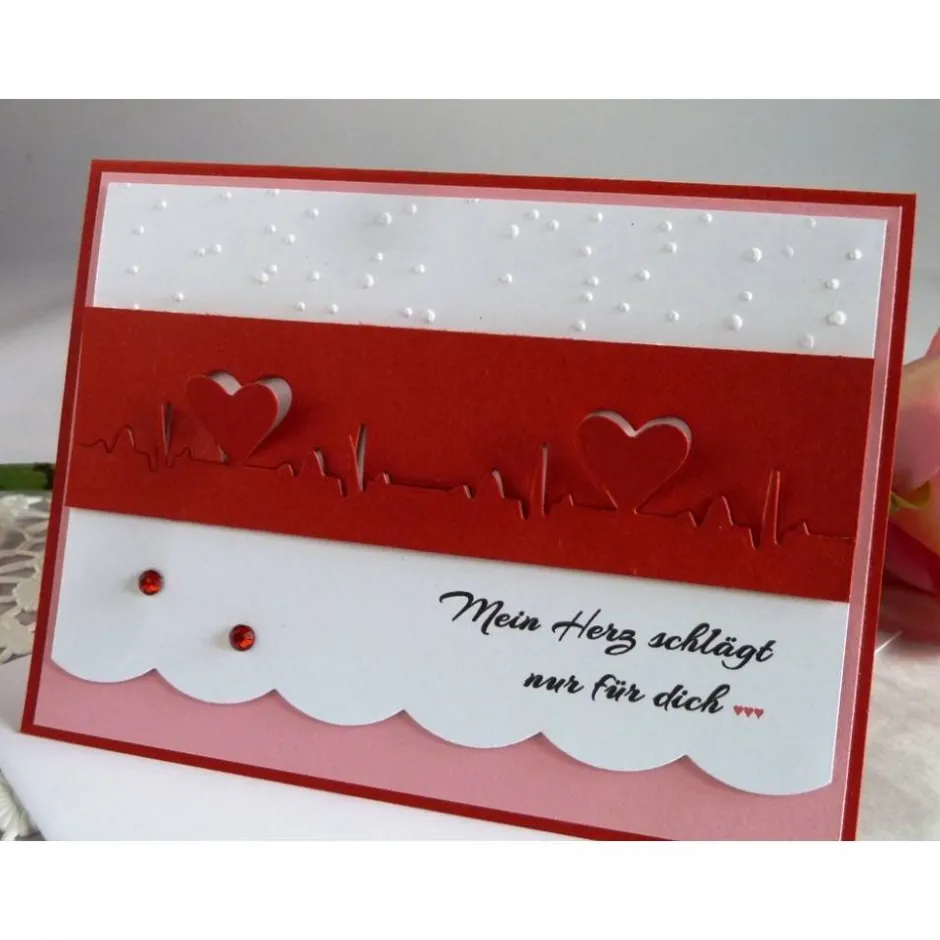 Outlet Karte zum Valentinstag mit Herzschlagkurve Valentinstagskarten