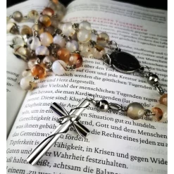 Rosenkränze|Tinas Schmucktruhe Katholischer Rosenkranz aus Achatperlen & Edelstahl – Modernes Design, Spirituelle Eleganz