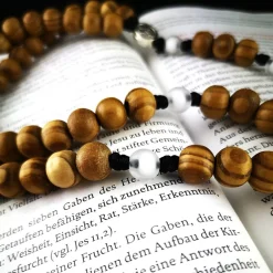 Sale katholischer Rosenkranz, Holzperlen, Kreuzauswahl Rosenkränze