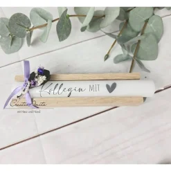 Danksagungskarten|CreativAnita Kerze - Stabkerze mit Spruch -Kollegin mit Herz, Erzieherin, Lehrerin usw. - Dekoriert mit Holz - Danke Dankegeschenk