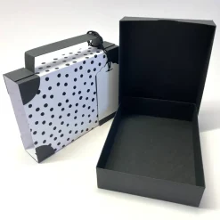 Sale Koffer aus Karton – Handgemachte Geschenkverpackung für Urlaub, Reisegutschein oder Geldgeschenk (15x11x3,5cm) Geschenkverpackungen