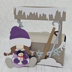 Discount Magische Geschenkbox "Frostfee Wichteline" | Handgemachte Verpackung mit abnehmbarem Anhänger (Lila/Schneemann) Geschenkverpackungen