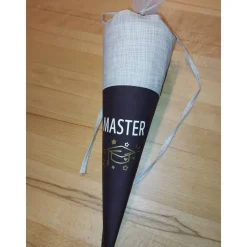 New Master, Abschlusstüte, Glückwunschtüte - Braun gestrichelt personalisierbar mit Namen Geschenke
