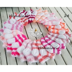 Online Mädchen Adventskalender Söckchen * gehäkelt * 24 Socken * verschiedene Farben * Weihnachtskalender Adventskalender
