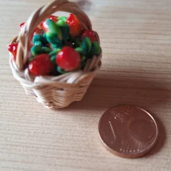 Wichtelzauber|Pfullinger Engele Miniatur Wichtel Erdbeeren Muttertag Korb Puppenstube