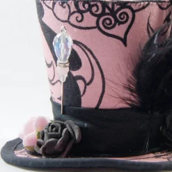 Schmuck|SilverFairyMeadows Mini-Hütchen - Gothic Fascinator Totenkopf-Stoff Rosen Federn