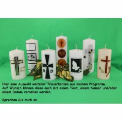 Best moderne, dunkle  Trauerkerze Alpha Omega mit Kreuz in silber und Echtwachsbeschriftung, Gedenkkerze, personalisierbar Trauerkerzen
