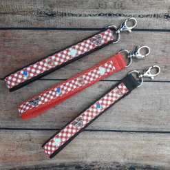 Clearance Oktoberfest Schlüsselband mit Karabiner – Lebkuchenherz Design, verschiedene Gurtfarben Accessoires