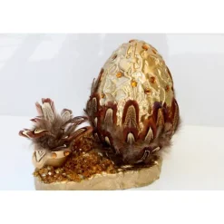 Discount Osterei FEDERGÄRTCHEN witziges Osterei auf einer kleinen Plattform Künstler-Ei der etwas anderen Art :) Ostereier