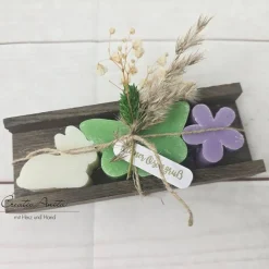 Ostergeschenke|CreativAnita Ostergeschenk Schafmilchseifen in Holzverpackung Ostergruß Hase-Schmetterling GRÜN
