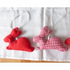 Best Osterhasen, Hängehasen,  ro,t echte Handarbeit, genäht, Unikate, Osterdeko Osterhasen