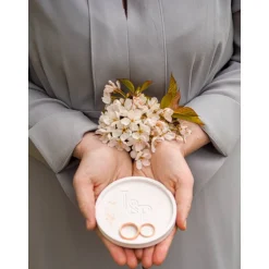 Ringkissen|heylovelypeople Personalisierte Ringschale "Initialen" mit Ringvertiefung | Ringbox | Ringkissen