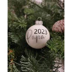 Online Personalisierte Weihnachtskugel Mama & Papa 2025/26 – 5,7cm Echtglas – Geschenkidee Weihnachten Baumschmuck Personalisierbar