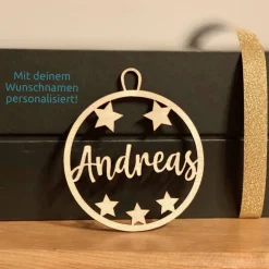 Outlet Personalisierter Christbaumanhänger aus Birkensperrholz mit deinem Wunschnamen – Geschenkidee Weihnachten Baumschmuck Personalisierbar