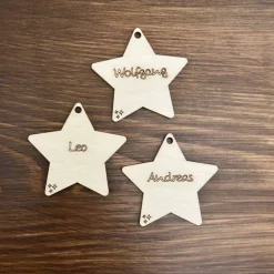 Best Personalisierter Geschenkanhänger Sternform mit Wunschname – Geschenk aus Birkensperrholz Geschenkeanhänger