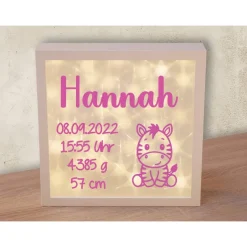 Geschenke|Marinas Kreativwerkstatt Personalisierter Leuchtrahmen MIT TIMER Geschenk zur Geburt, Taufe, Babygeschenk für Mädchen oder Junge, Bilderahmen