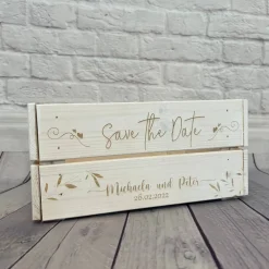 Clearance Präsentkorb, Hochzeit, Safe the Date, Hochzeitsgeschenk mit persönlicher Wunschgravur Hochzeitsdeko