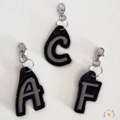Online Reflektierendes Schlüsselband in Buchstabenform Monogramm Taschenanhänger zur Einschulung Kindergarten Geschenkidee Kinder Einschulung