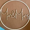 Online Ring "Mr & Mrs" aus Holz Hochzeitsdeko