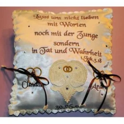 Ringkissen|Nowodesign Ringkissen bestickt  sehr romantisch, da freut ...