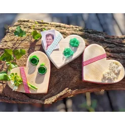 Ringkissen|Keetjes Küstenmanufaktur Ringkissen für die Hochzeit aus Holz in Herzform mit Moos für Eheringe romantischer Landhausstil