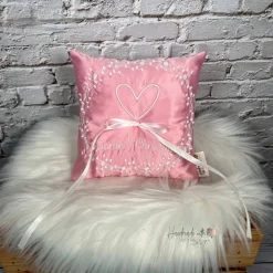 Ringkissen|Handmadelovebytanja Ringkissen personalisiert in rosa I Ringträgerkissen mit Namen I besticktes Kissen für Ringe zur Hochzeit I Herzkissen