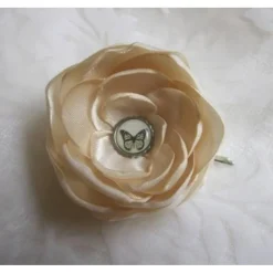 New Romantische Haarklammer Braut Haarblume Satin creme Schmetterling "Papillon" Brautschmuck
