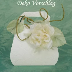 Geschenkverpackungen|Perlen Steine Zubehör Rose, cremefarben als Deko auf einer Geschenkverpackung