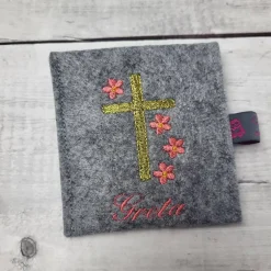 Online Rosenkranztasche Kreuz mit  Blumen und Name Gotteslobhülle